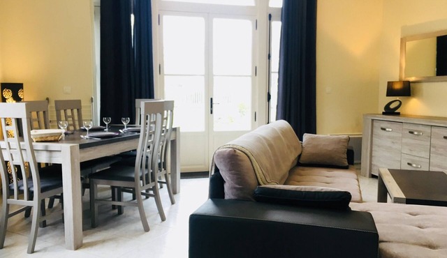 Ground Floor Renovated 2-Room Apartment Near Cabourg Center with Private Garden