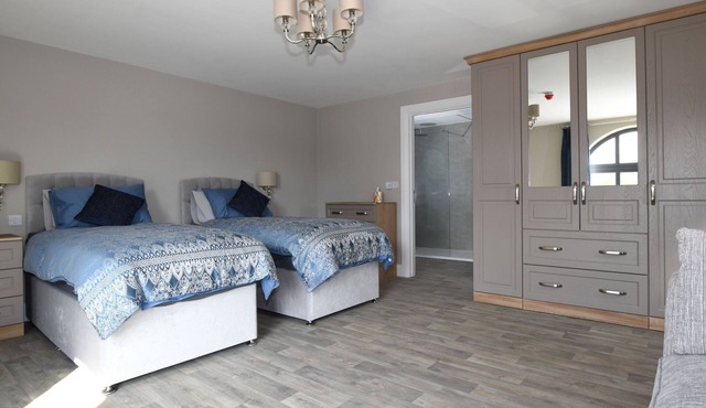 Ground floor suites - Homestead Hillsborough Guest Rooms