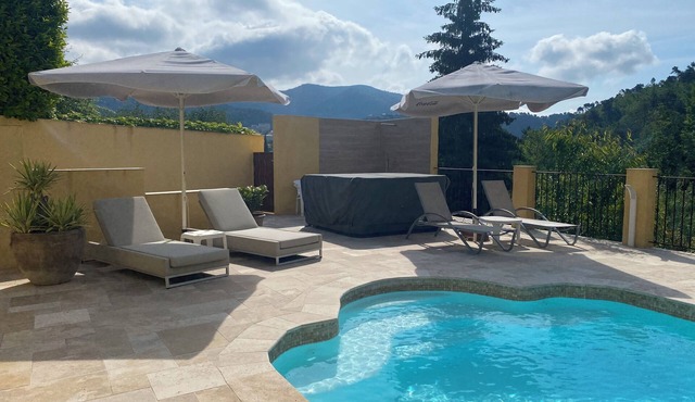 Ground floor with pool 30min Nice/45min Monaco and Beach, perfect for family.