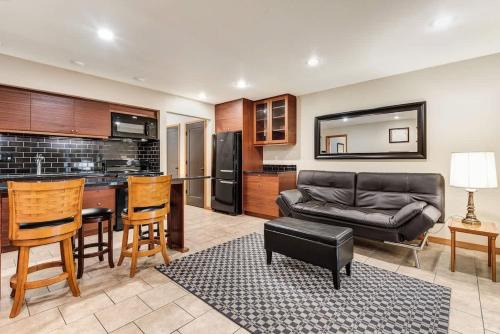 Ground level Condo near Downtown Bend