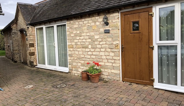 Groundfloor Cottage nestled in the Warwickshire Countryside.