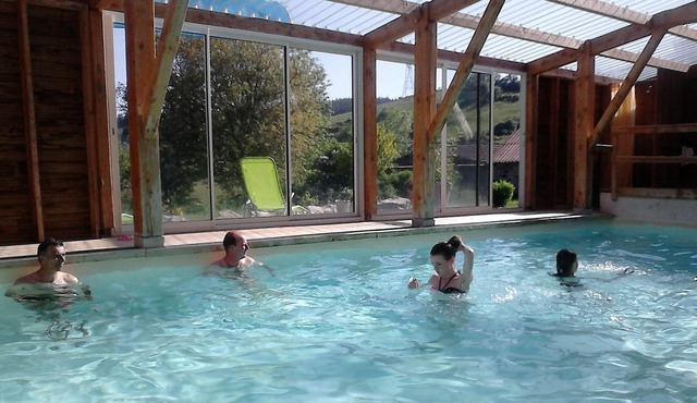 Group accommodation for 27 people with indoor swimming pool heated year-round