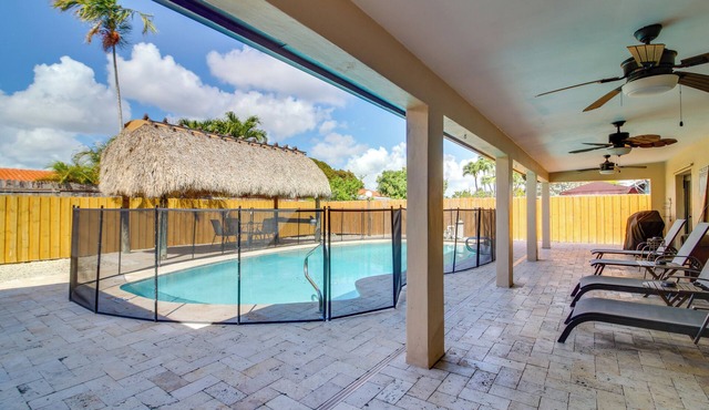 Group-Friendly Miami Getaway 2 Mi to FIU