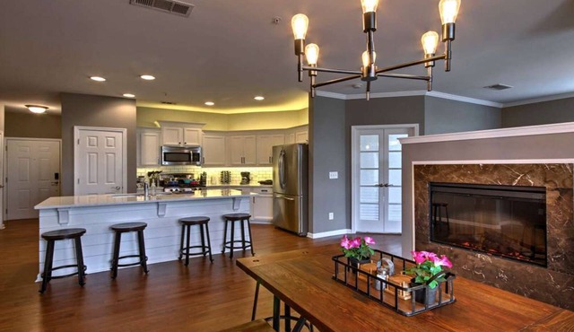 Group Friendly Modern Home Sun trust Park/Atlanta