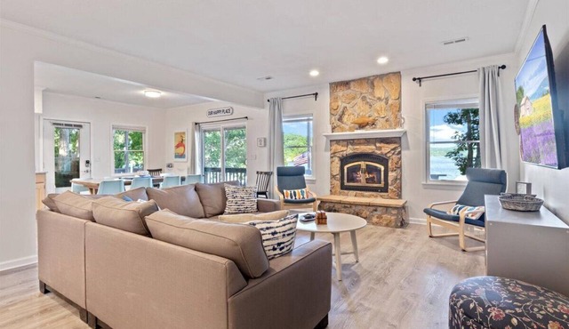 Group Getaway w/Dock! Lakefront Escape in Stover