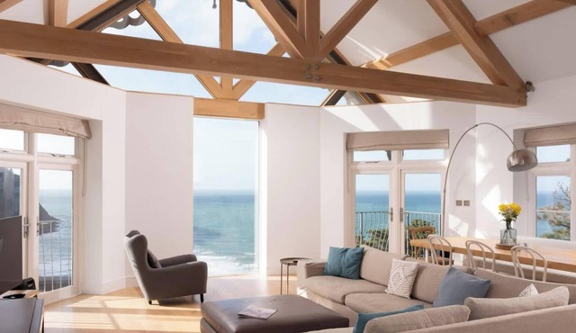 Group Getaway with Stunning Coastal Views | 3Bed