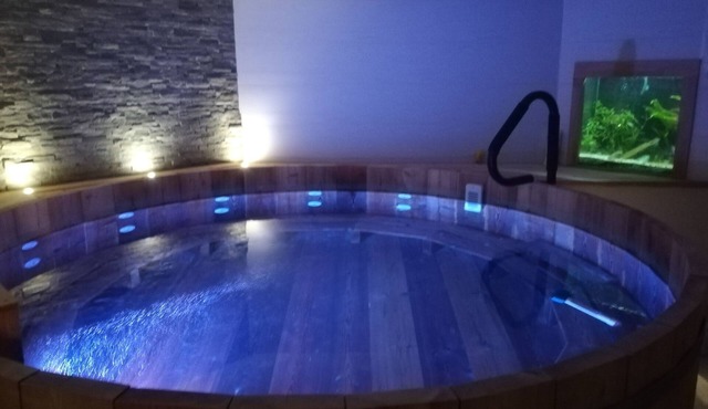 Group gîte on the Opal Coast, 10 min from Wissant, with XXL Nordic bath.