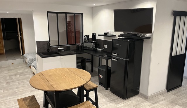 Group gite on the outskirts of Lyon Sleeps 39