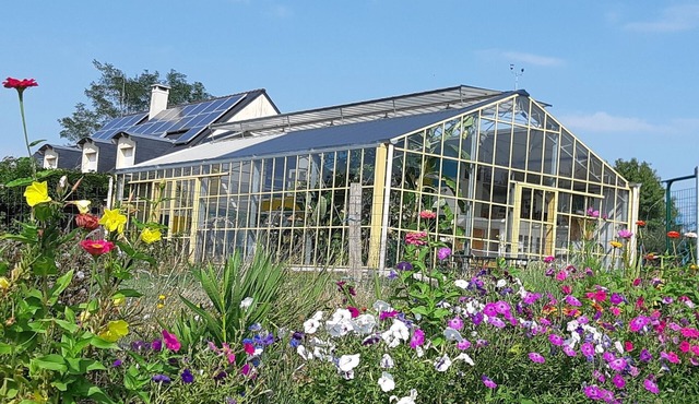Group gite with indoor swimming pool in the countryside