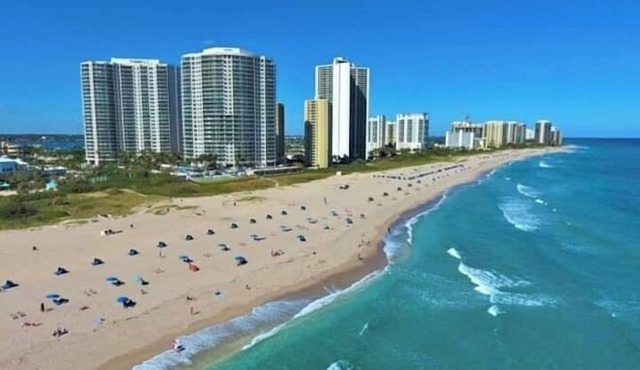 Group Lux great for up to 8 guests