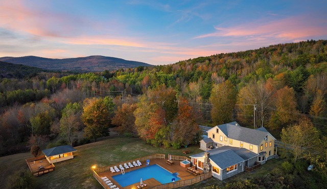 Group Retreat Heated Pool Hot Tub Game Rooms | The Hilltop Hideaway