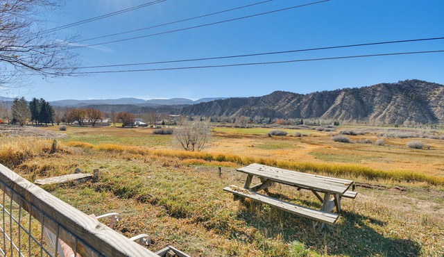 Group Ski Retreat: Drive to Beaver Creek & Vail!