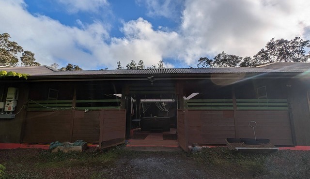 Group Wing Left- 3 rooms with Wifi and shared Spa