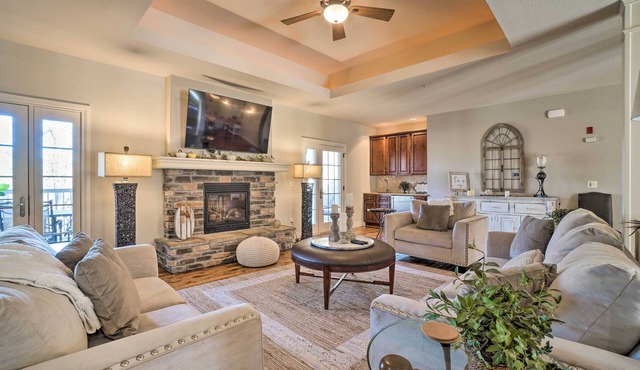 Group Winter Retreat! Stunning Villa Near SDC
