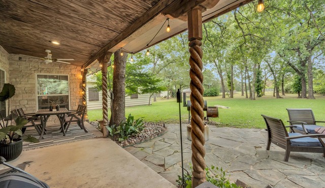 Groups and Fams - 5 BR Huge Private Yard in Keller