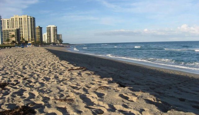 Groups, Families & Pet Owners Dream! 3min walk to beach & 7min to National Park!