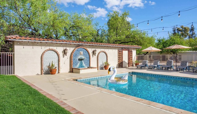 Groups, Resort-Style Amenities & Pool Solana #5