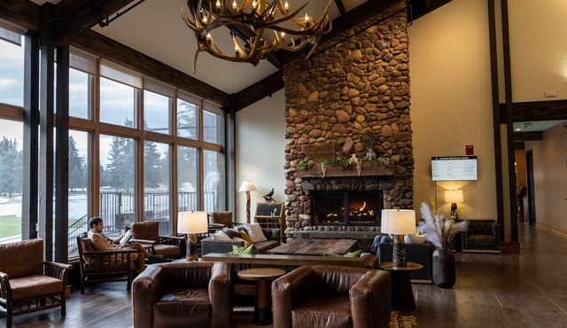 Grouse Mountain Lodge