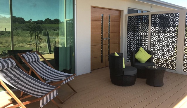 Grove and Vine B and B luxury accommodation - McLaren Vale