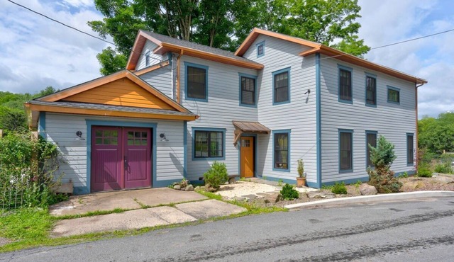 Grove House - Sunny and Stylish in Narrowsburg