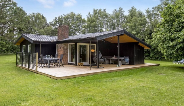 "Gudrid" - 250m to the fjord by Interhome