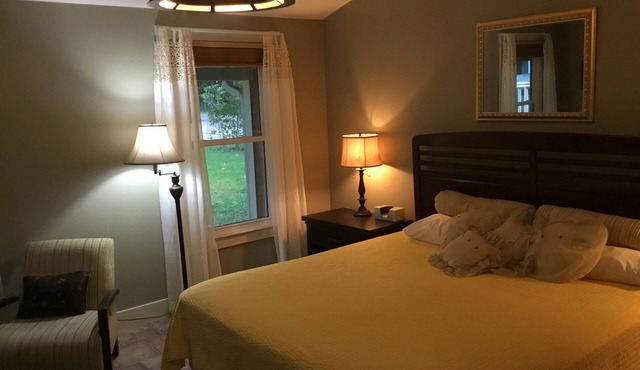 Guest Cottage At Permaculture Homestead