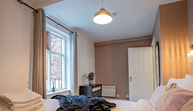 Guest Homes | Chandan Court Apartment