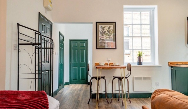 Guest Homes | Foregate Studio Apartment