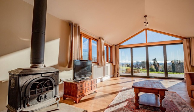 Guest Homes | Upperley Barn