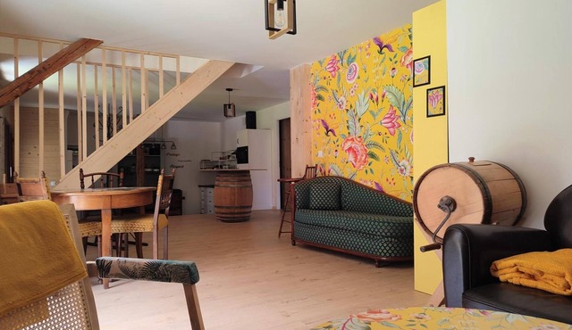 Guest House 'Accotinae' with Mountain View, Shared Garden and Wi-Fi