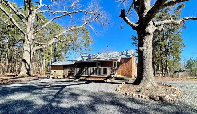 Guest House at Jordan Lake