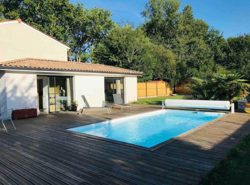 Guest House avec piscine et jardin Privatifs