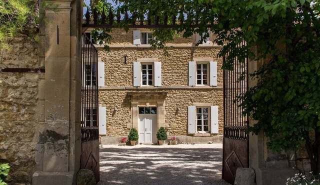 Guest House 'Azur' with Shared Pool, Shared Terrace and Wi-Fi