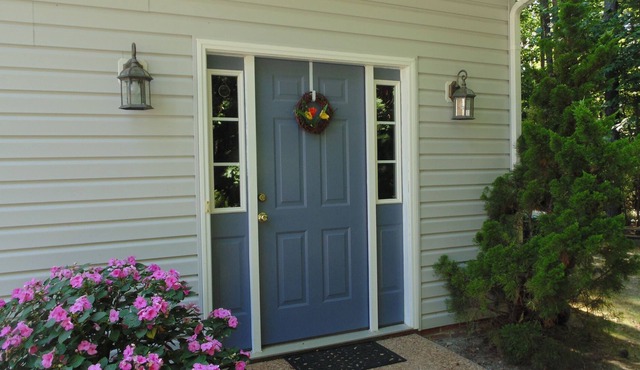 Guest house in peaceful, secluded setting