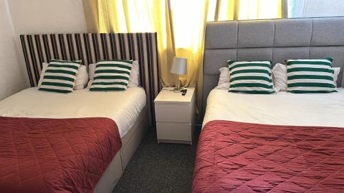 Guest House in Rose Meare Gardens