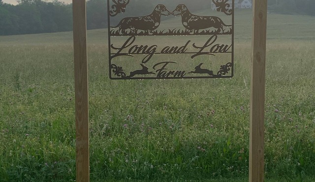 Guest house on 47 peaceful acres at Long and Low Farm