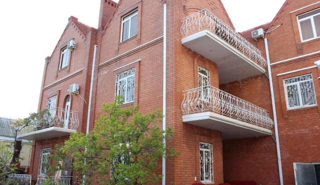 Guest House on Lunacharskogo