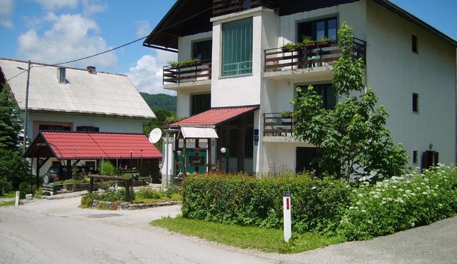 Guest House Raukar