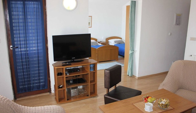 Guest House San Antonio-Comfort One Bedroom Apartment with Balcony no.1