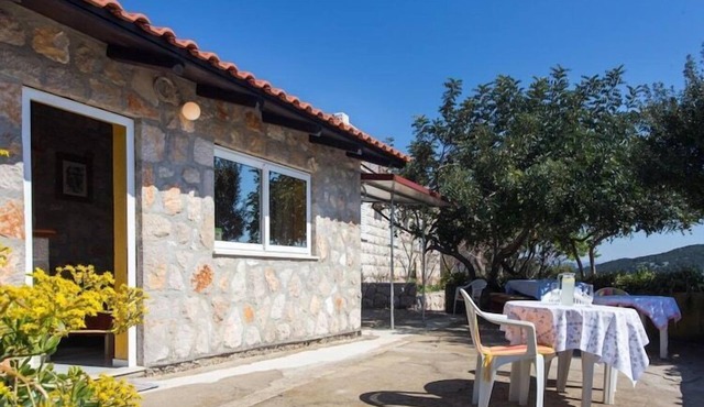 Guest House Simunovic - Studio Apartment with Terrace