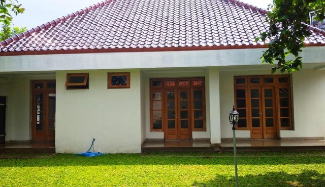 Guest House The Sun Bausasran
