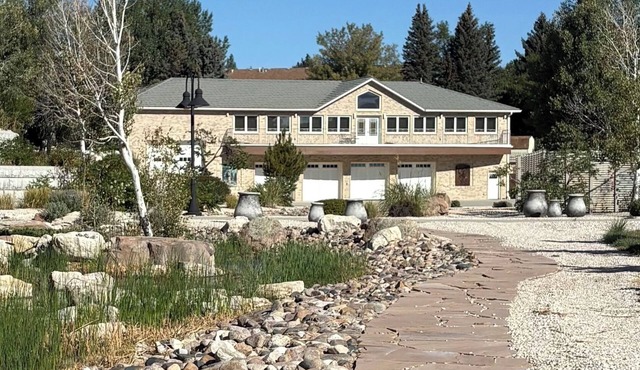 Guest House with a View!