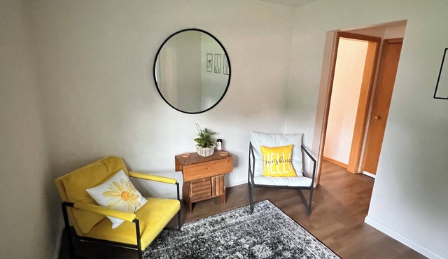 Guest Loft on Mineral