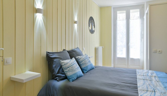 Guest Room 3 with Shared Pool, Garden, and Wi-Fi