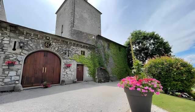 Guest Room – Château de la Rive – Sleeps 6 to 10
