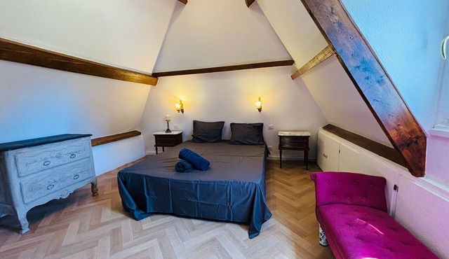Guest Room “Chambre Camélia” with Breakfast Included