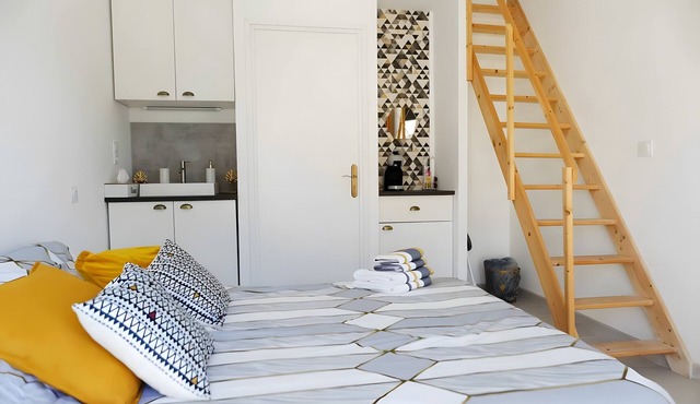 Guest Room 'Chambre Famille' with Shared Pool, Terrace, and Air Conditioning