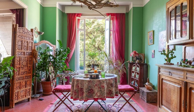 Guest Room 'Chez Marie' with Wi-Fi