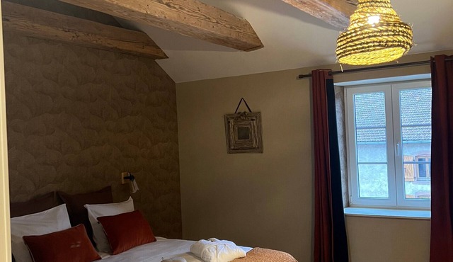 Guest Room “Douglas Room with Private Bathroom”, Shared Terrace, Wi-Fi, Air Conditioning