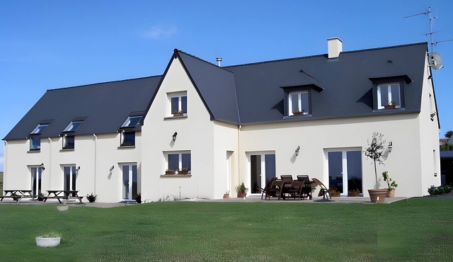 Guest Room 'Envie d’ailleurs' with Shared Garden and Wi-Fi